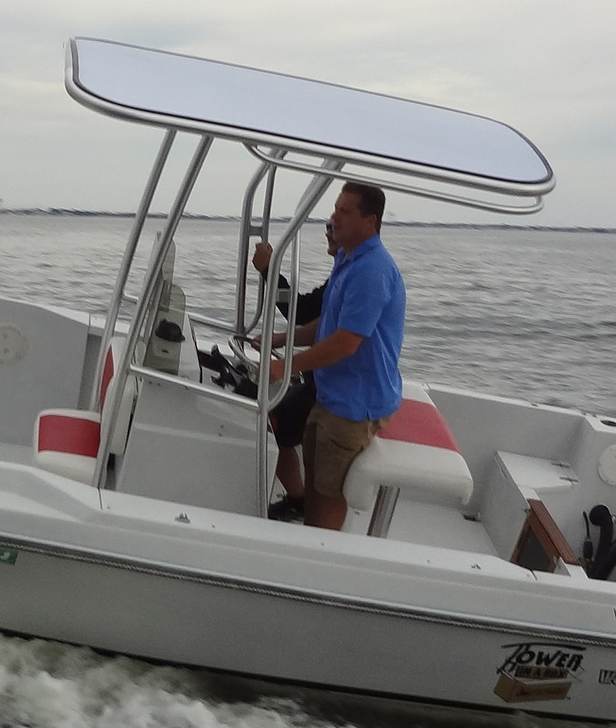 Radius® Pro T-Top hardtop configuration